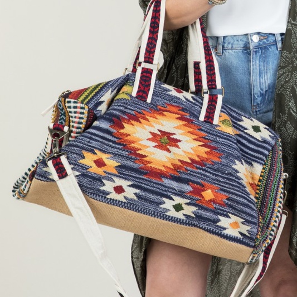 Last 1! NWT Boho Aztec Pattern Weekender Travel Tote Bag - Picture 3 of 8